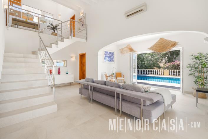 Image No.34-4 Bed Villa / Detached for sale