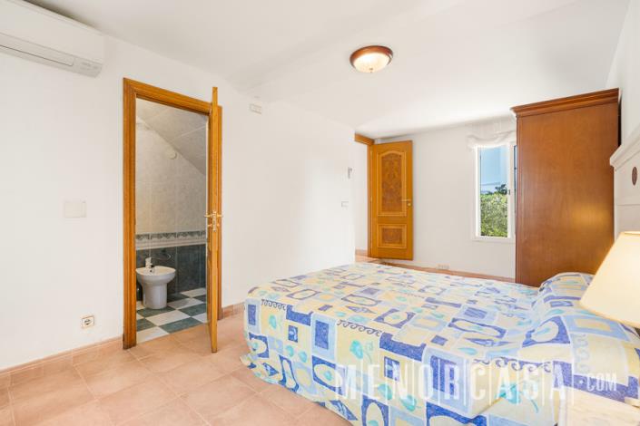 Image No.8-5 Bed House/Villa for sale