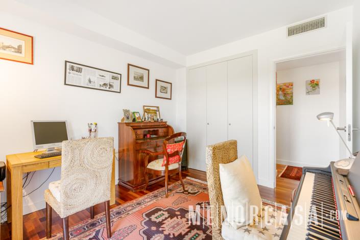 Image No.12-4 Bed Apartment for sale