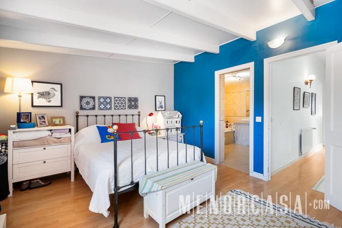 Image No.6-4 Bed Townhouse for sale