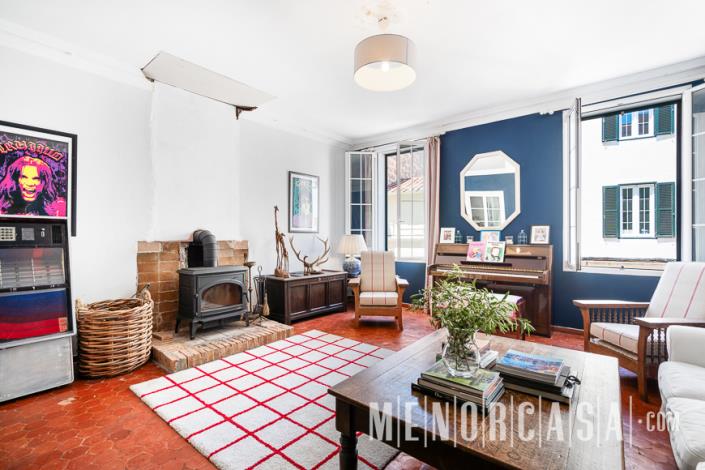 Image No.15-4 Bed Townhouse for sale