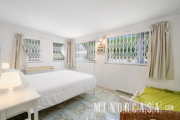 Image No.9-3 Bed Villa / Detached for sale