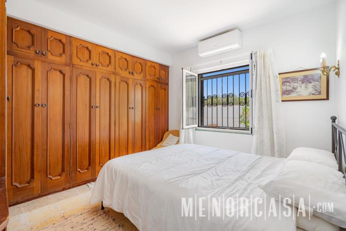 Image No.11-3 Bed Villa / Detached for sale