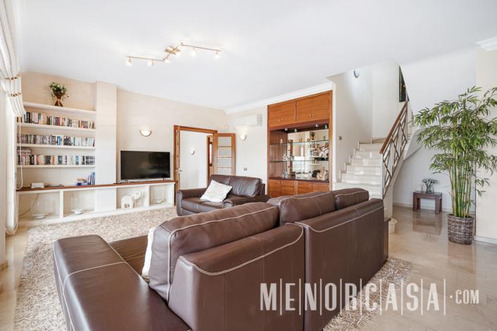 Image No.18-5 Bed Villa / Detached for sale