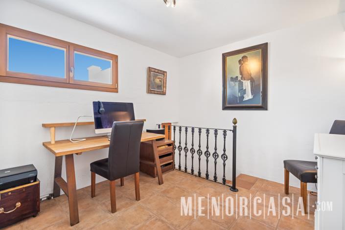 Image No.13-6 Bed Villa / Detached for sale