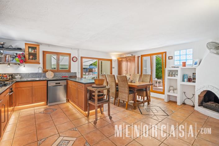 Image No.25-6 Bed Villa / Detached for sale