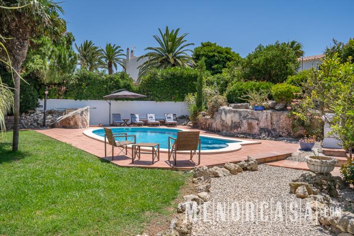 Image No.27-6 Bed Villa / Detached for sale