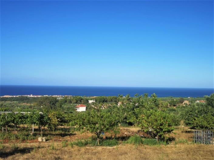 Image No.5-2 Bed House for sale