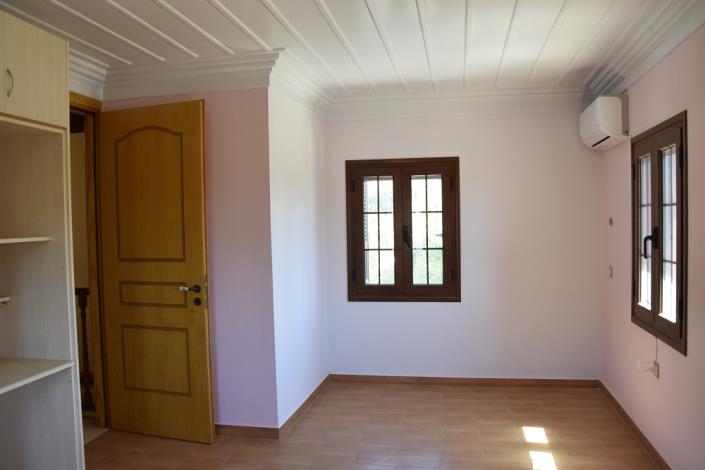 Image No.22-3 Bed House for sale