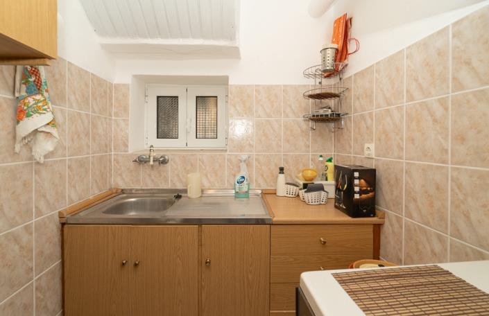 Image No.28-4 Bed Property for sale