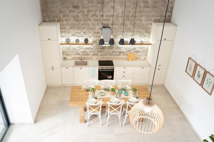 Image No.17-2 Bed House for sale