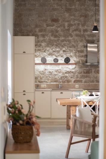 Image No.21-2 Bed House for sale