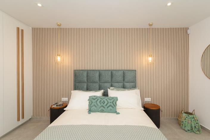 Image No.24-2 Bed House for sale