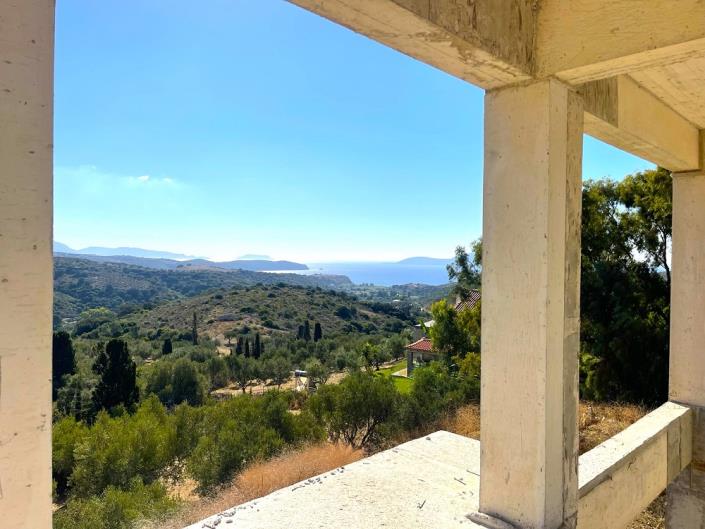 Image No.18-Villa for sale