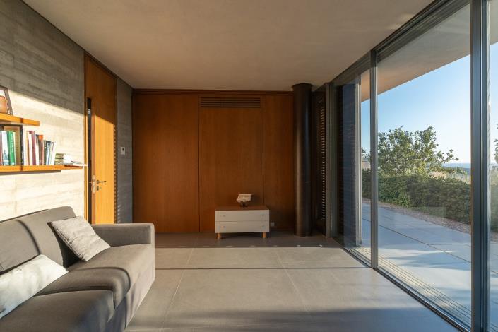 Image No.22-2 Bed Villa for sale