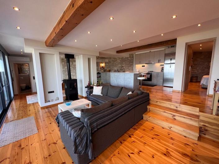 Image No.7-4 Bed Duplex for sale