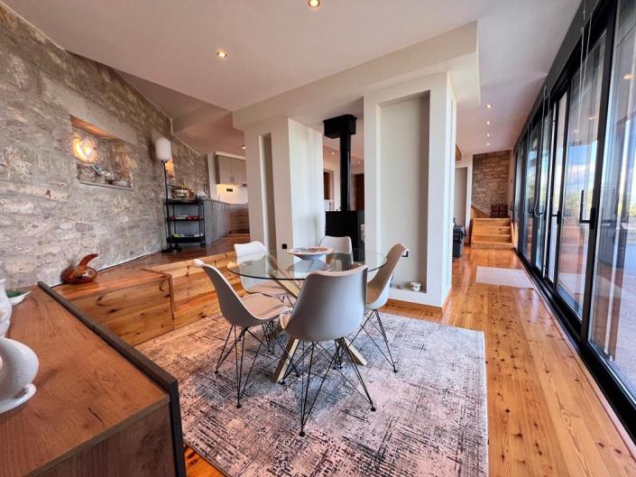 Image No.10-4 Bed Duplex for sale