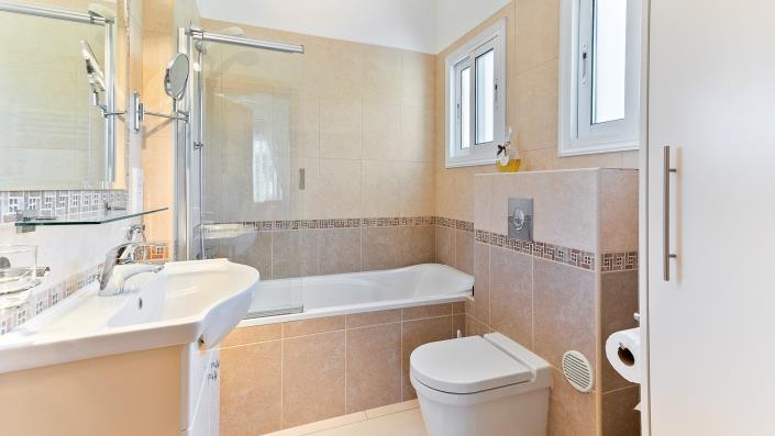 Image No.5-3 Bed Villa for sale