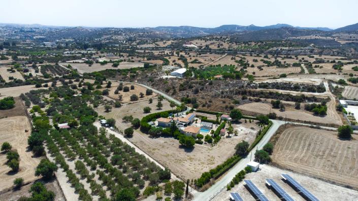 Image No.9-Villa / Détaché de 6 chambres à vendre à Skarinou