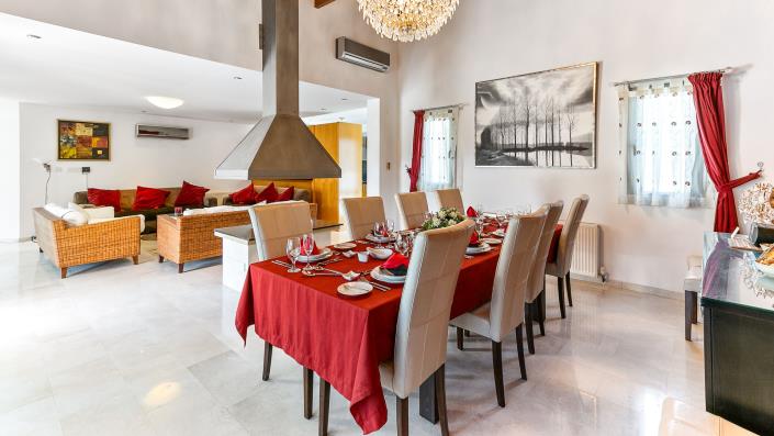 Image No.34-Villa / Détaché de 6 chambres à vendre à Skarinou