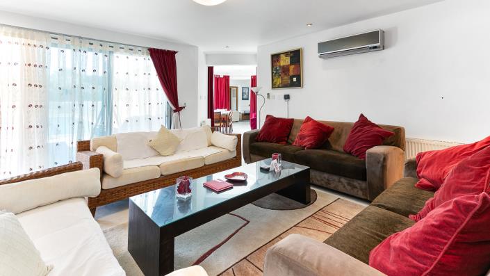 Image No.35-Villa / Détaché de 6 chambres à vendre à Skarinou