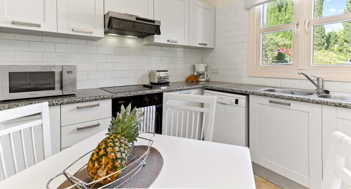 Image No.9-3 Bed Townhouse for sale