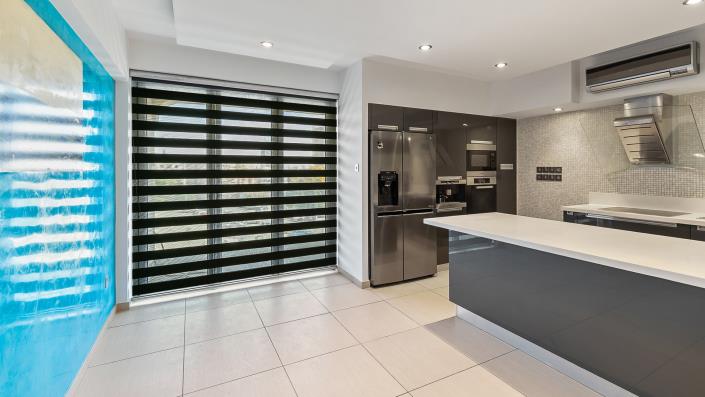 Image No.6-Appartement de 4 chambres à vendre à Agios Tychonas