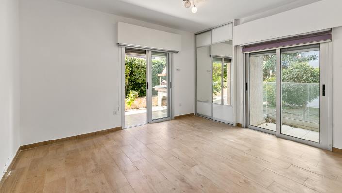 Image No.19-Appartement de 4 chambres à vendre à Agios Tychonas