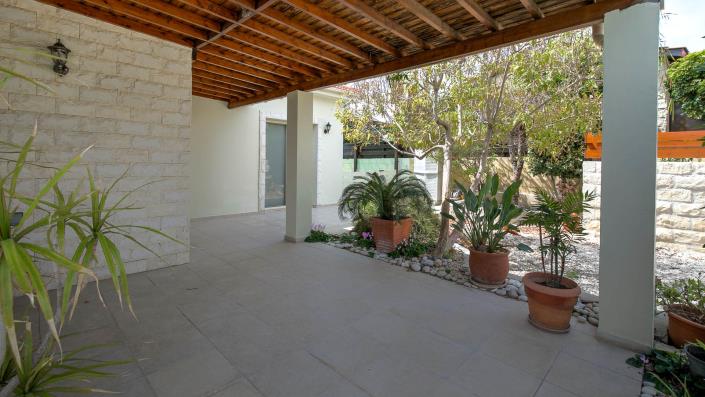 Image No.8-2 Bed Bungalow for sale