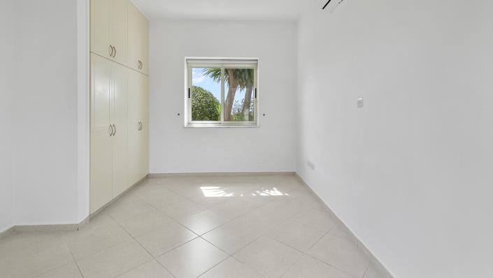 Image No.17-2 Bed Bungalow for sale