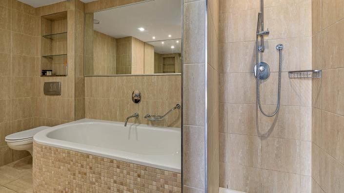 Image No.22-2 Bed Apartment for sale