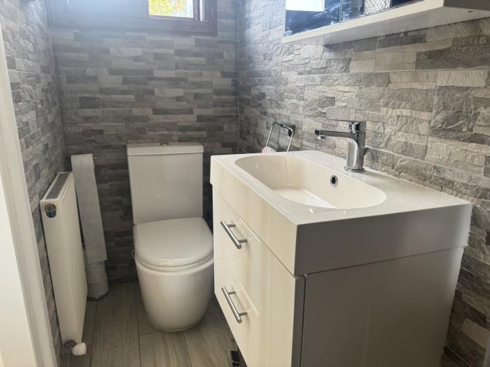 Image No.33-4 Bed Villa / Detached for sale