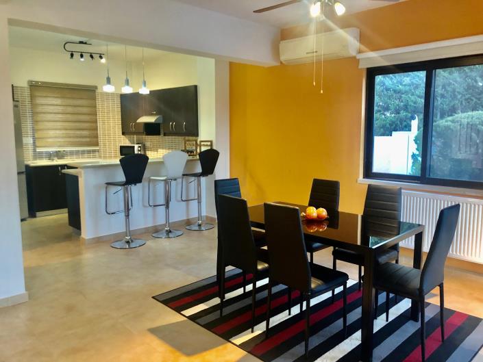 Image No.9-3 Bed Villa / Detached for sale