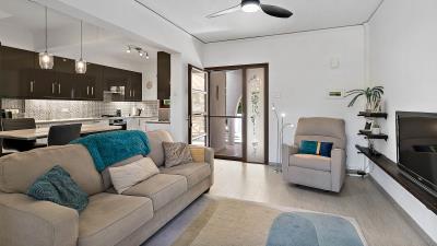 CM---8C-Ambelones---ID-1114---6-of-23-