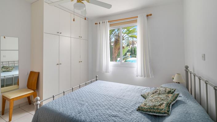 Image No.12-2 Bed Apartment for sale