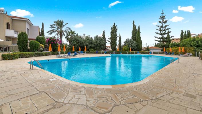 Image No.19-2 Bed Apartment for sale