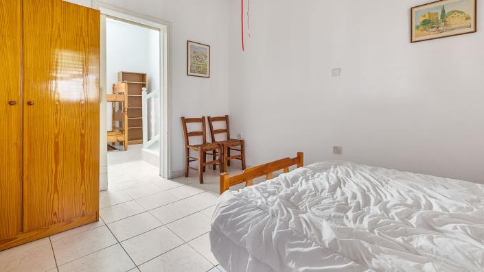 Image No.8-2 Bed Village House for sale