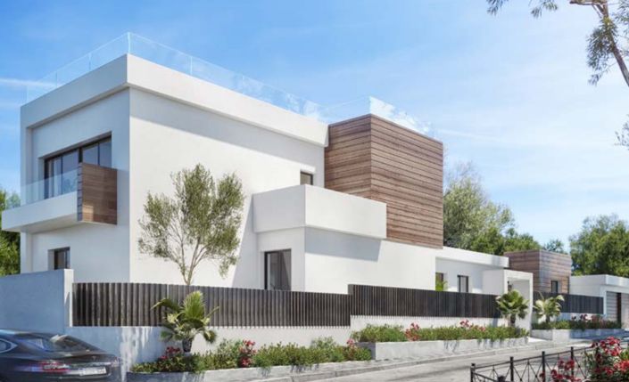 Image No.4-5 Bed Property for sale