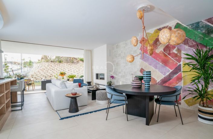 Image No.9-2 Bed Apartment for sale