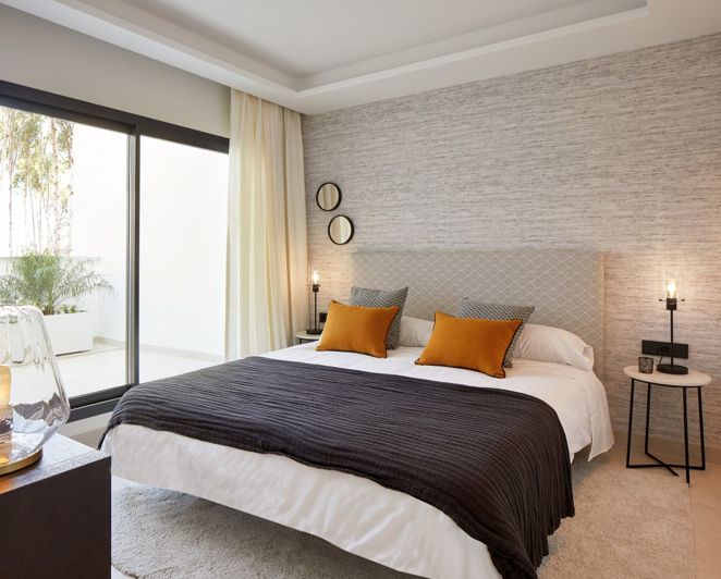 Image No.12-3 Bed Townhouse for sale