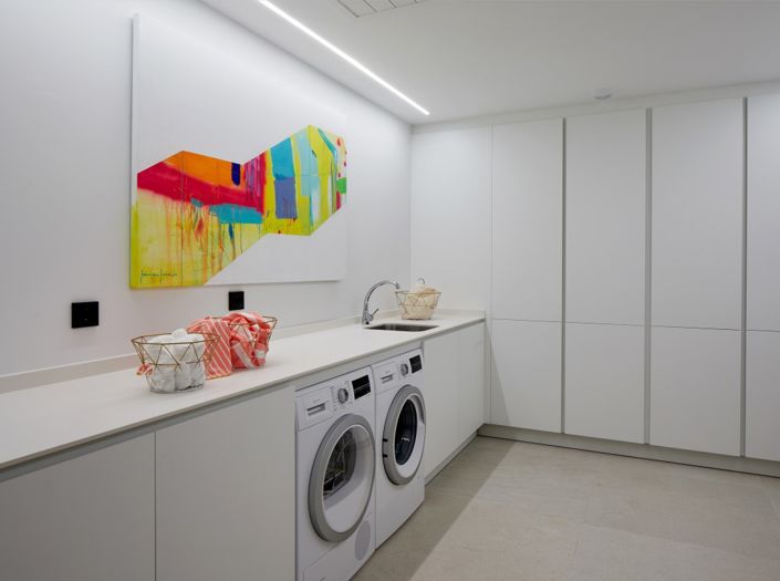 Image No.15-3 Bed Townhouse for sale