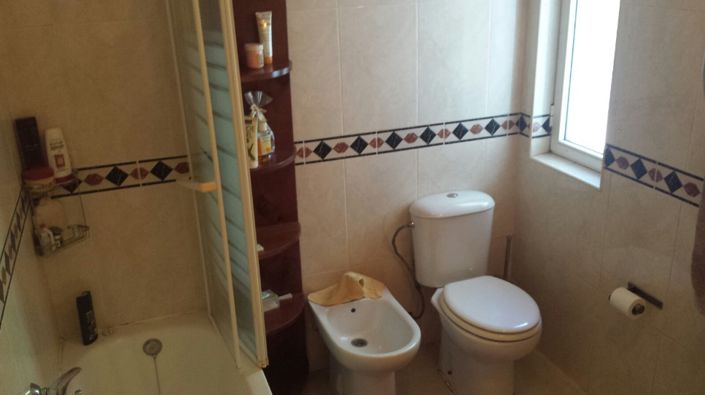 Image No.10-4 Bed Bungalow for sale