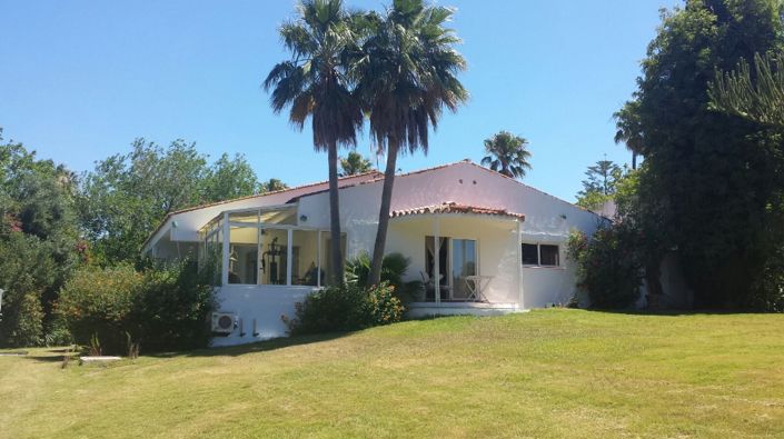 Image No.14-4 Bed Bungalow for sale