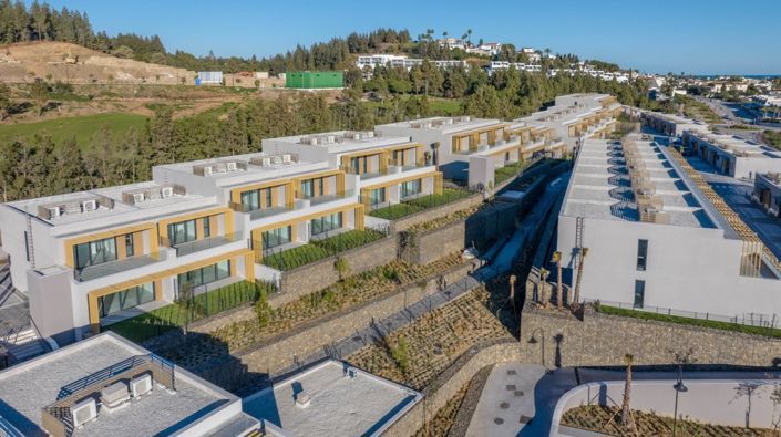 Image No.15-3 Bed Townhouse for sale