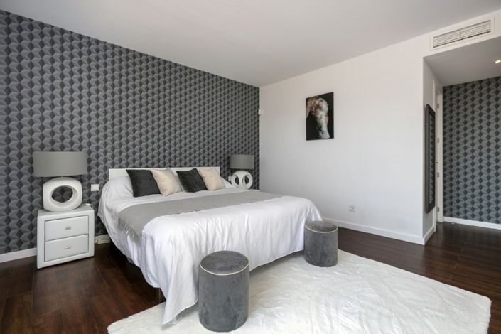 Image No.10-4 Bed Villa for sale