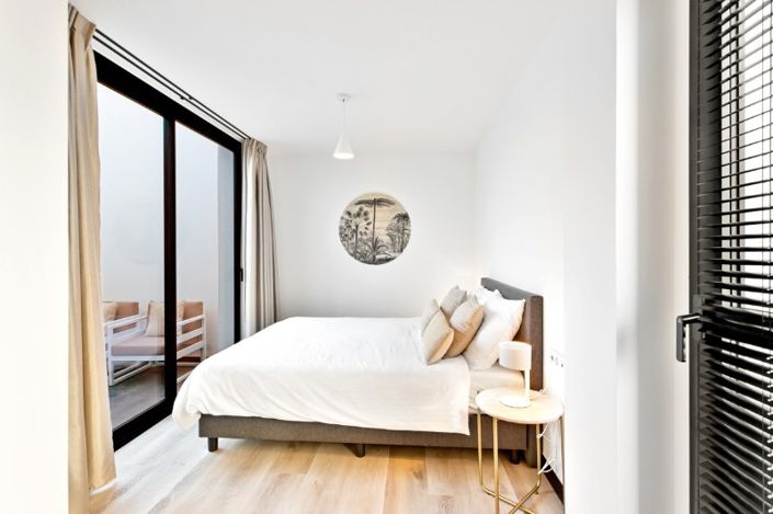 Image No.12-2 Bed Apartment for sale