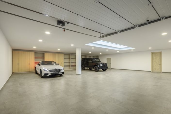 Image No.12-6 Bed Villa for sale