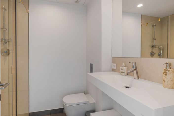 Image No.16-2 Bed Apartment for sale