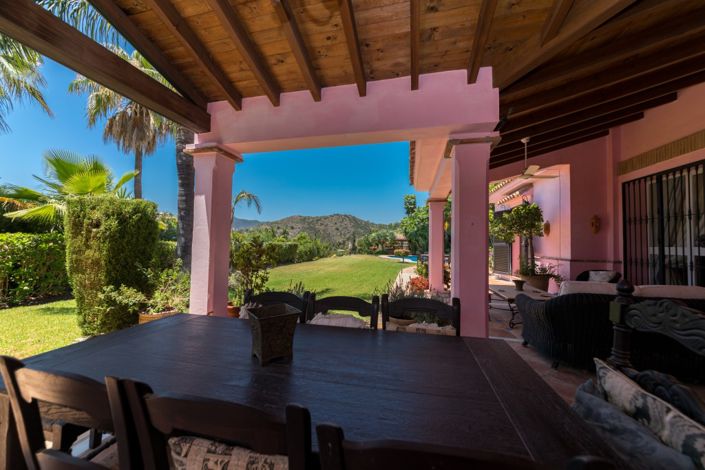 Image No.5-5 Bed Villa for sale