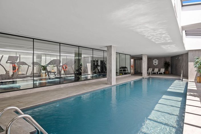 Image No.3-7 Bed Apartment for sale